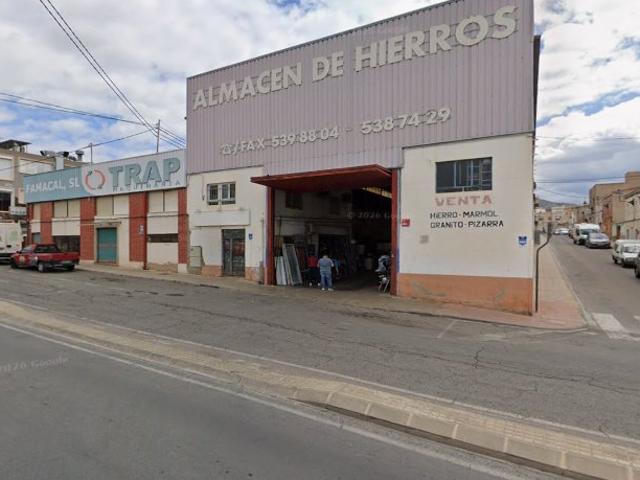 Nave en venta en Elda