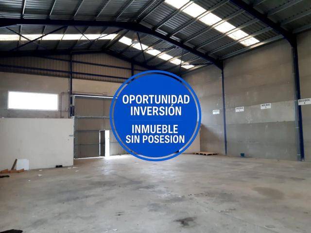 Nave en venta en Senyera Valencia