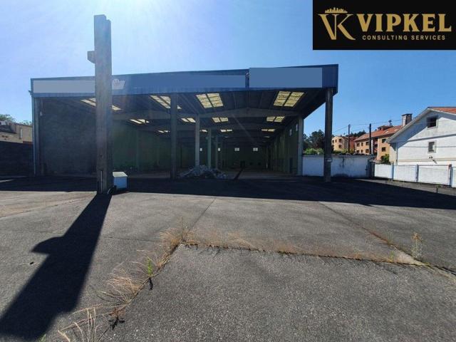Nave en venta en Teo La Coruña