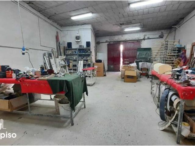 Nave en Venta en Terrassa, Barcelona