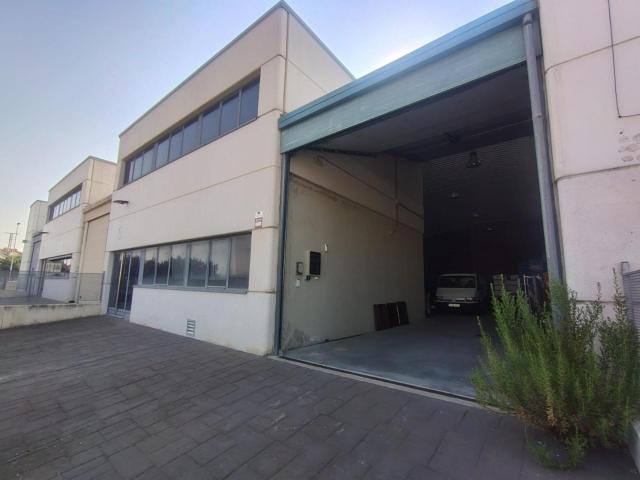 Nave en venta en Zaratán Valladolid