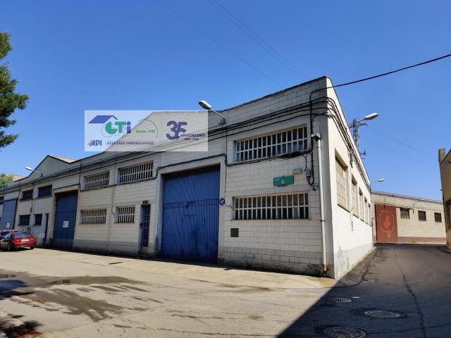 Nave en venta en Zaragoza Zaragoza