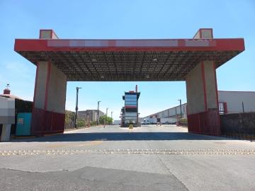 Nave Industrial 5,440 m2 en renta en el Marques Queretaro salida a la CDMX. GPS