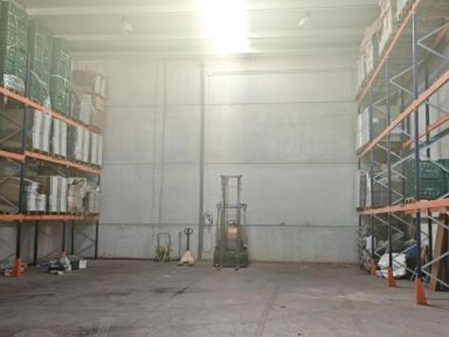 NAVE INDUSTRIAL