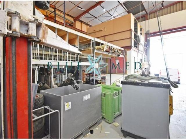 NAVE INDUSTRIAL A LA VENTA EN MAZARRÓN