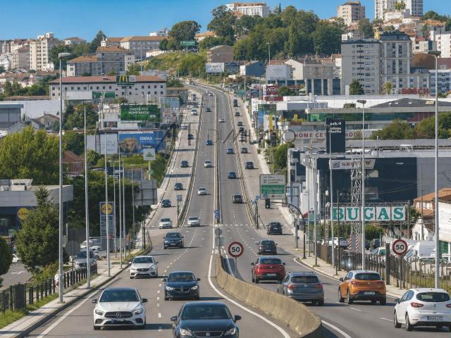 Nave industrial de 1.000 m² en Avenida de Madrid