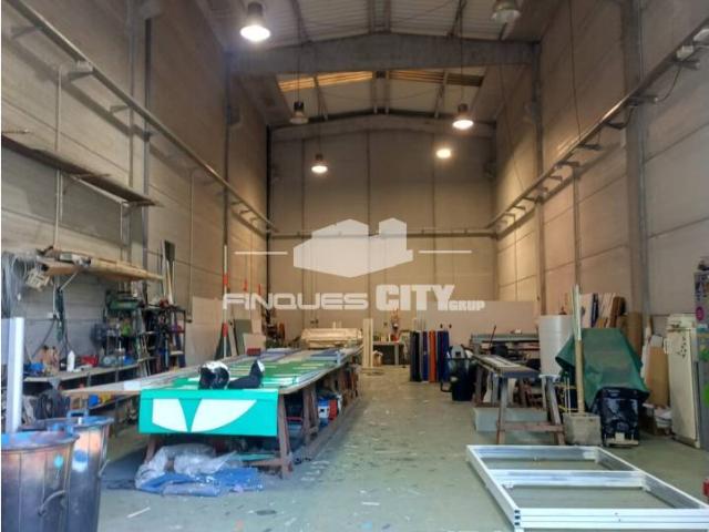 Venta de Nave Industrial en Malgrat de Mar