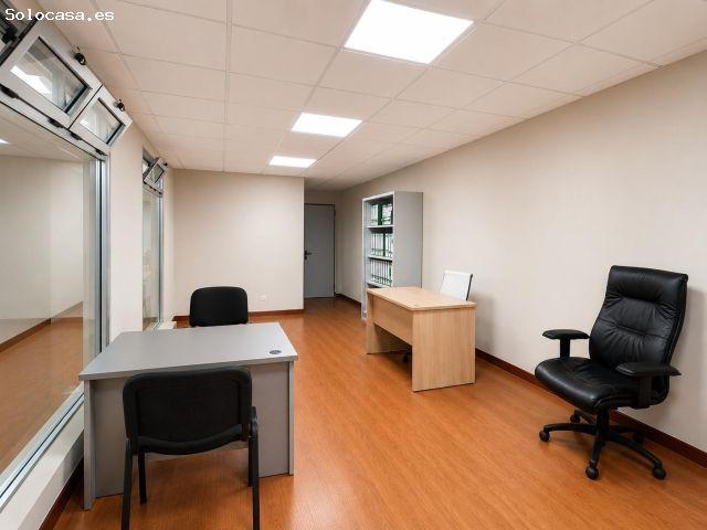 Nave industrial de alto rendimiento con amplias zonas de almacenaje y oficinas