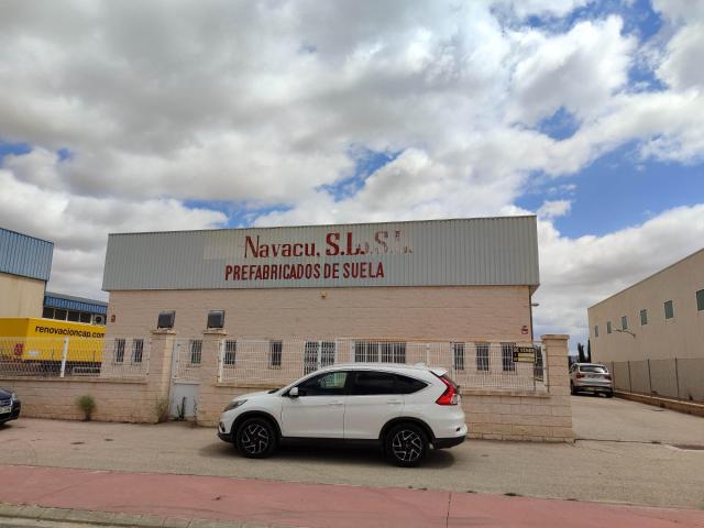 NAVE INDUSTRIAL EN 3ª FASE DEL POLIGONO EL MUGRON