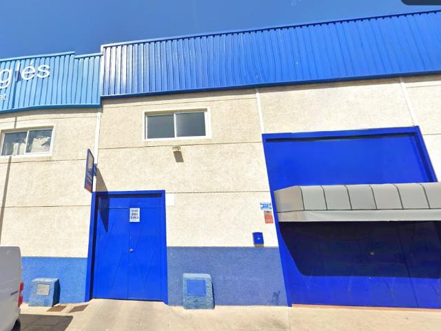 Nave industrial en C/ Arrayan, Sanlúcar de Barrameda Cádiz