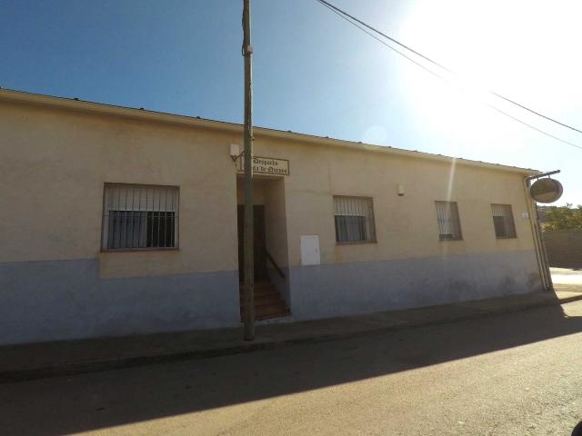 Nave industrial en C/ Miguel Castellanos, San Carlos del Valle Ciudad Real