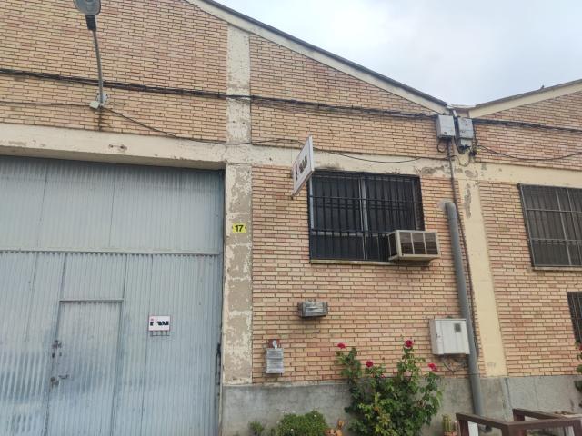Nave industrial en Camino Cortijo