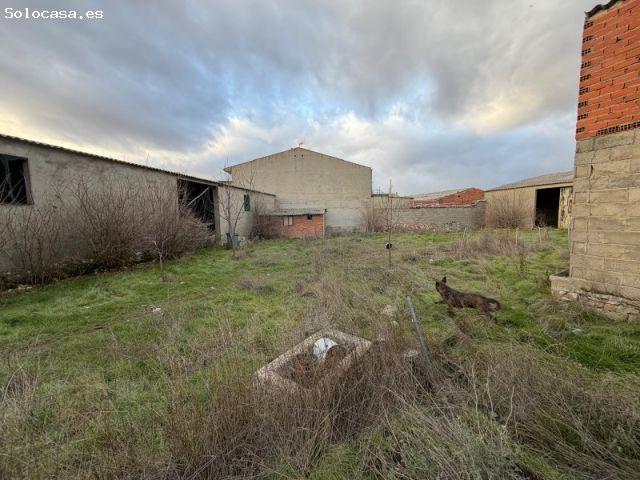 NAVE INDUSTRIAL EN CAMPASPERO