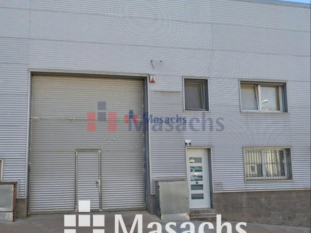 Nave industrial en Alquiler en Cornellà del Terri