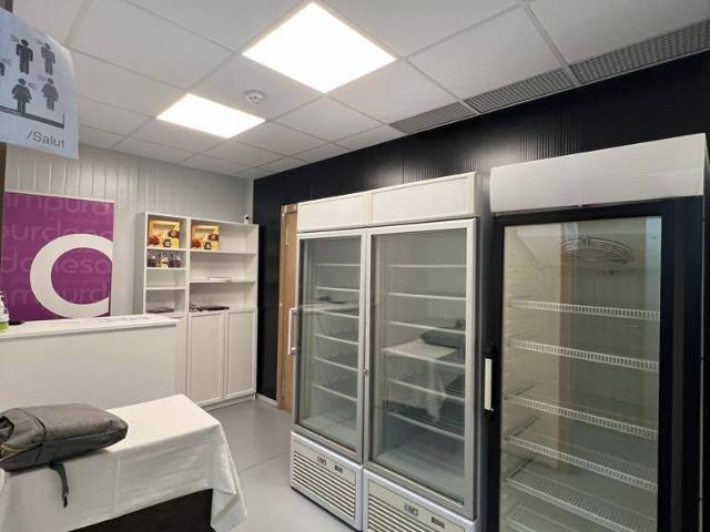 Nave industrial en Alquiler en Ca n'Aurell
