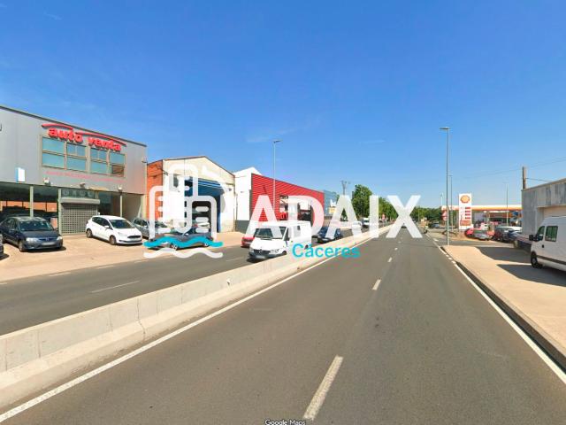 Nave Industrial en Alquiler en Cáceres