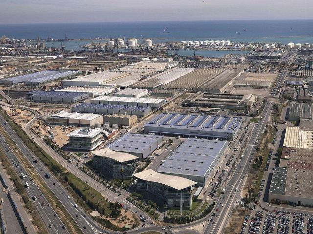 Nave industrial en alquiler en calle, Barcelona, de 11.760 m² 1 habitación por 164.640