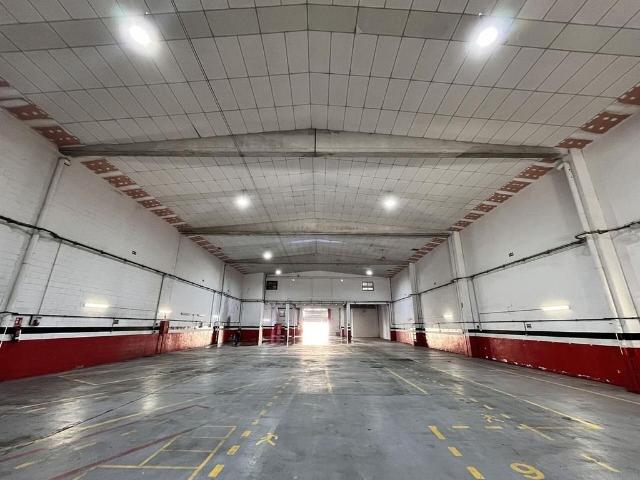 Nave industrial en alquiler en calle De L'acer, Barcelona, de 1.609 m² 1 habitación por 15.275