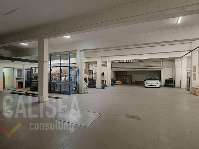 Nave industrial en alquiler en calle De Moratín, Sabadell, de 1.460 m² 1 habitación por 4.500