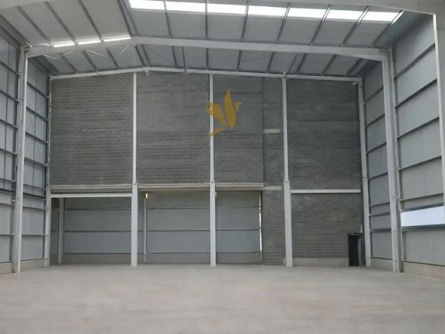 Nave industrial en alquiler en calle De Pablo Iglesias, Hospitalet de Llobregat, L´, de 1.400 m² por 15.400
