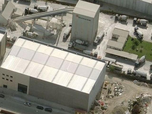 Nave industrial en alquiler en calle Del Mig, Montcada i Reixac, de 2.278 m² 2 habitaciones por 14.807