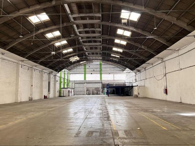 Nave industrial en alquiler en calle Del Crom, Hospitalet de Llobregat, L´, de 7.264 m² 2 habitaciones por 50.848