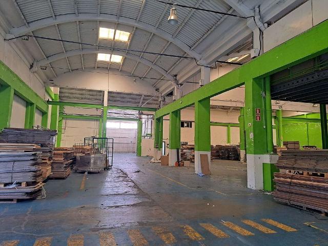 Nave industrial en alquiler en calle Del Crom, Hospitalet de Llobregat, L´, de 3.009 m² 1 habitación por 21.063