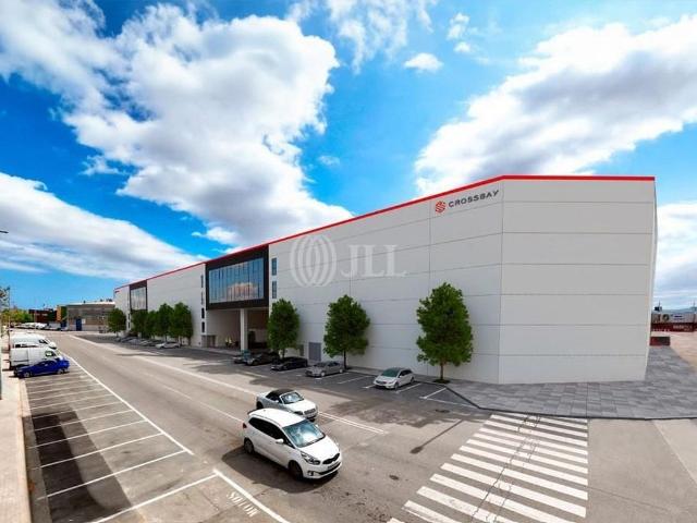 Nave industrial en alquiler en calle Del Crom, Hospitalet de Llobregat, L´, de 3.116 m² por 31.949