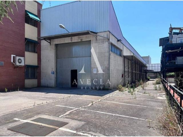 Nave industrial en alquiler en calle Del Pintor Sert, Polinyà, de 2.307 m² por 13.000