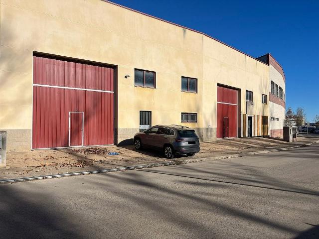 Nave industrial en alquiler en calle Desconocido, Cornellà del Terri, de 360 m² 1 habitación por 1.890