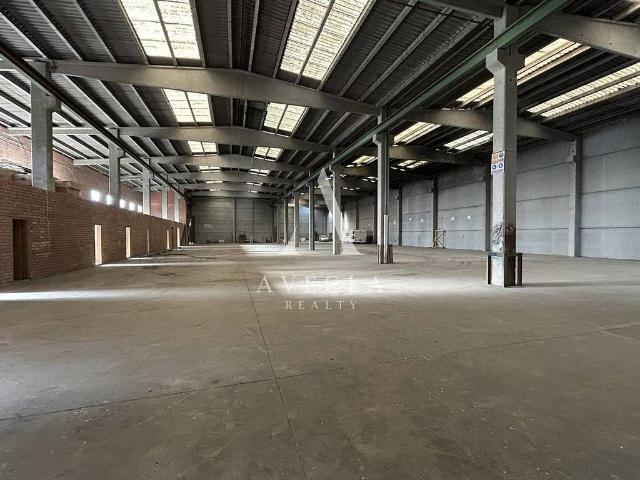 Nave industrial en alquiler en calle La Pedrosa, Masquefa, de 2.707 m² por 11.900