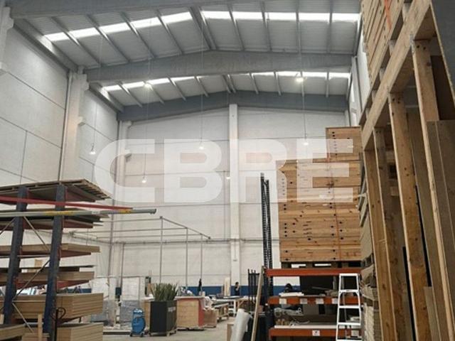 Nave industrial en alquiler en calle Muga, Montcada i Reixac, de 2.278 m² 1 habitación por 14.764