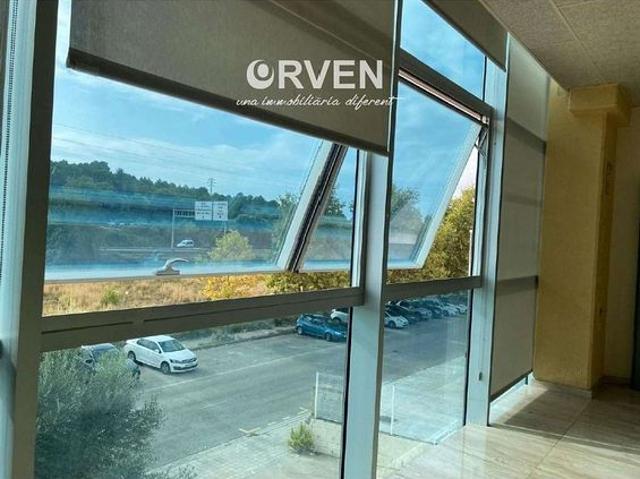Nave industrial en alquiler en calle Poniol, Vendrell, El, de 2.310 m² por 8.200
