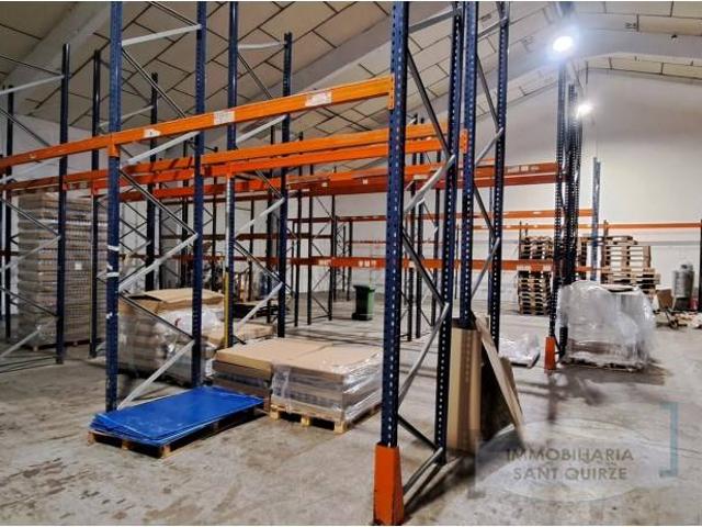 Nave industrial en Alquiler en Can Casablanques