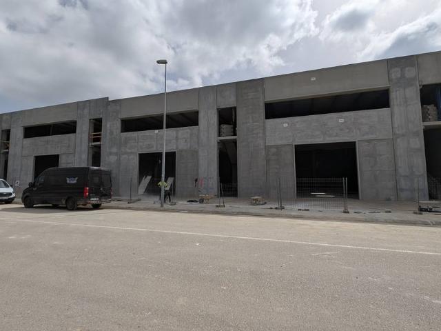 Nave industrial en Alquiler en Can Illa