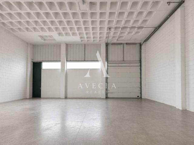 Nave industrial en Alquiler en Can Parellada