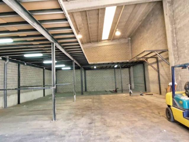 Nave industrial en Alquiler en Can Rial