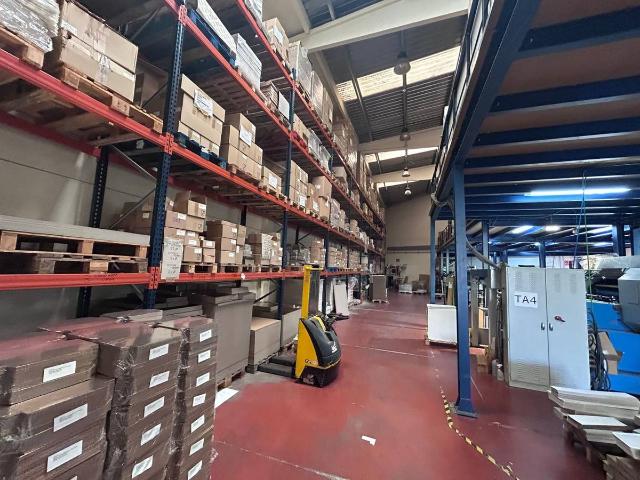 Nave industrial en Alquiler en Can Rial