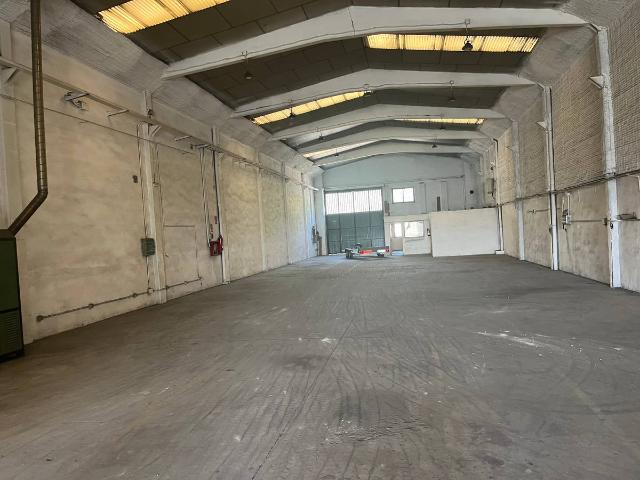 Nave industrial en Alquiler en Can Vinyals
