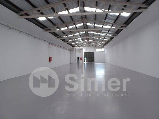 Nave industrial en Alquiler en Canovelles