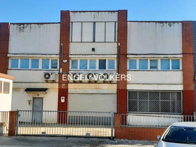 Nave industrial en Alquiler en Centre Eixample – Can Llobet