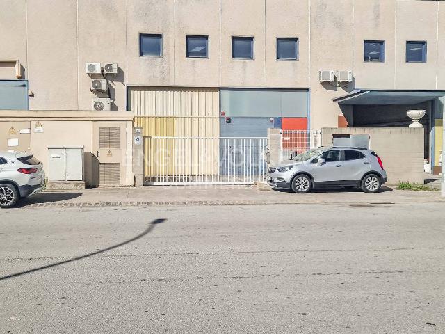 Nave industrial en Alquiler en Centre
