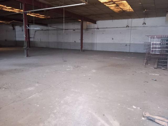Nave industrial en Alquiler en Centre