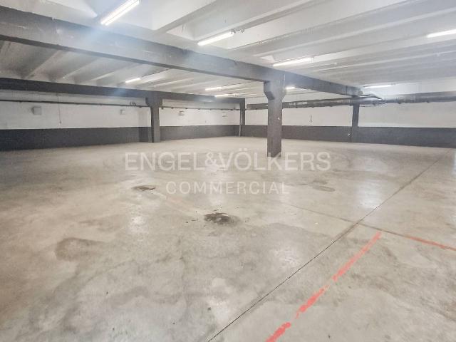 Nave industrial en Alquiler en Centre