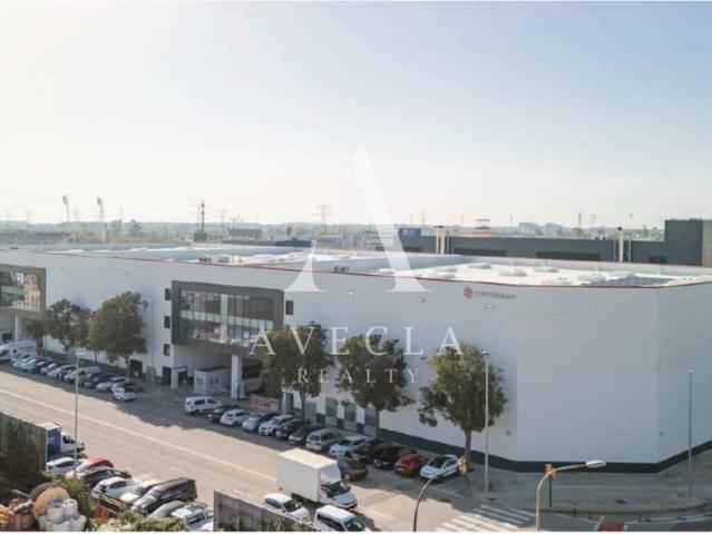 Nave industrial en Alquiler en Centre