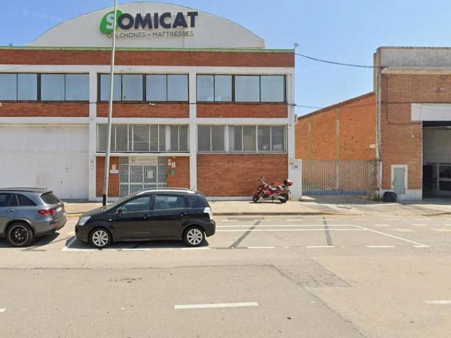 Nave industrial en Alquiler en Centre