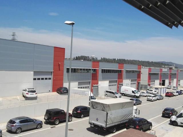 Nave industrial en Alquiler en Cervelló