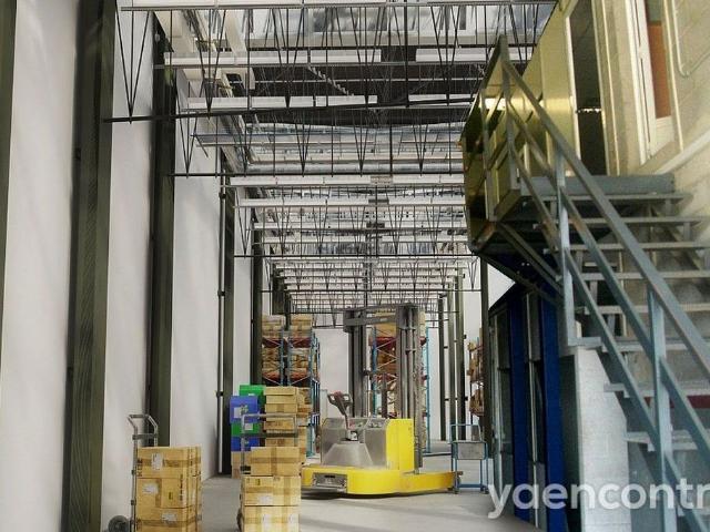 Nave industrial en alquiler en Cubelles, de 450 m² 2 habitaciones por 1.450
