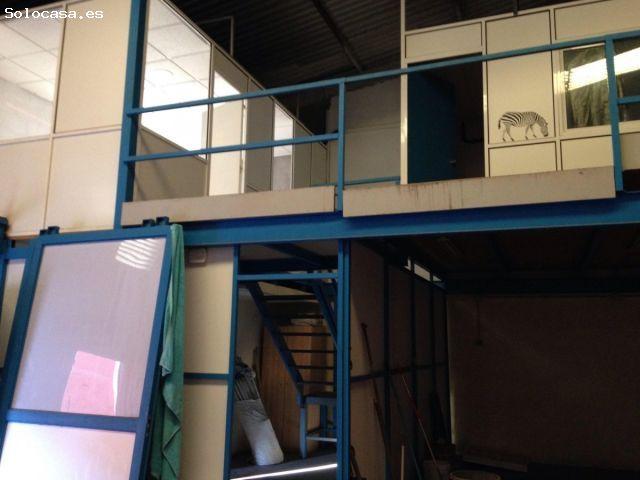 Nave industrial en Alquiler en Alcalá de Guadaira, Sevilla