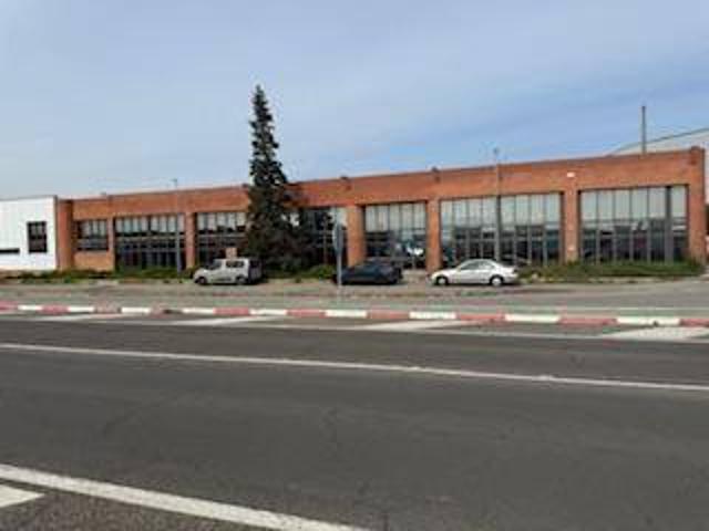 Nave industrial en Alquiler en Alcarràs